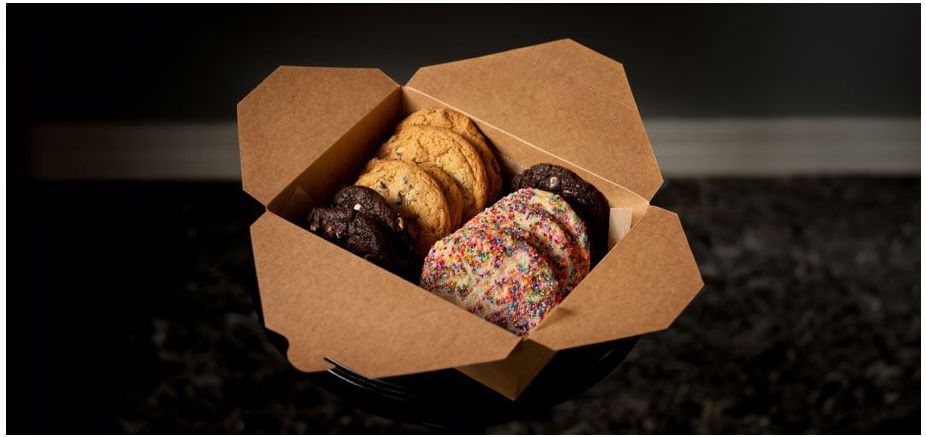 Choosing disposable crockery and glassware